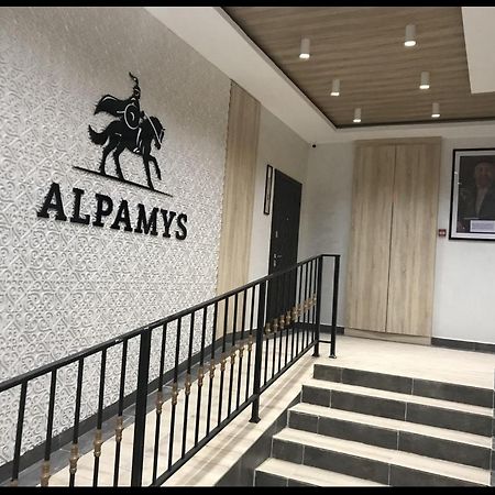 1 Комнатная Рядом C Expo, Mega Silk Way Appartement Astana Buitenkant foto