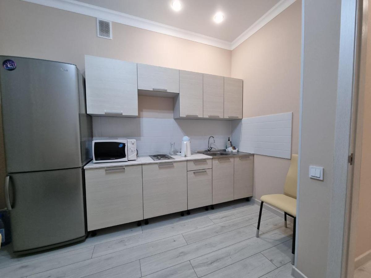 1 Комнатная Рядом C Expo, Mega Silk Way Appartement Astana Buitenkant foto